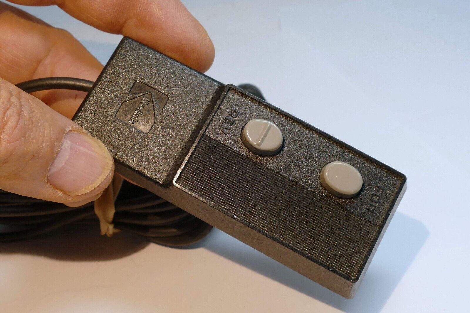 Kodak Slide Projector Wired Remote Control with Forward/Reverse 5 pin carousel