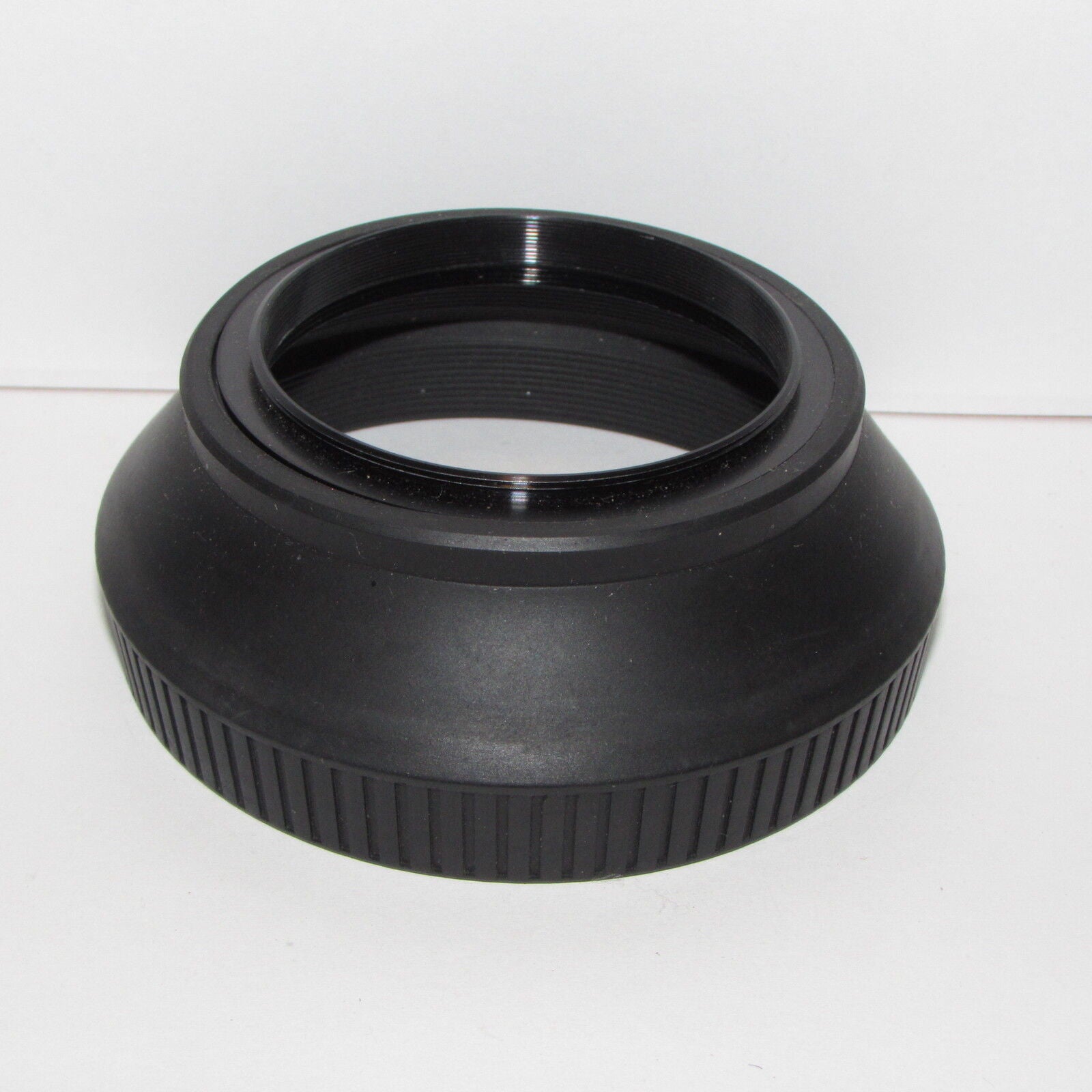 Used 58mm Collapsible Rubber Lens Hood for normal lenses 50mm S113012