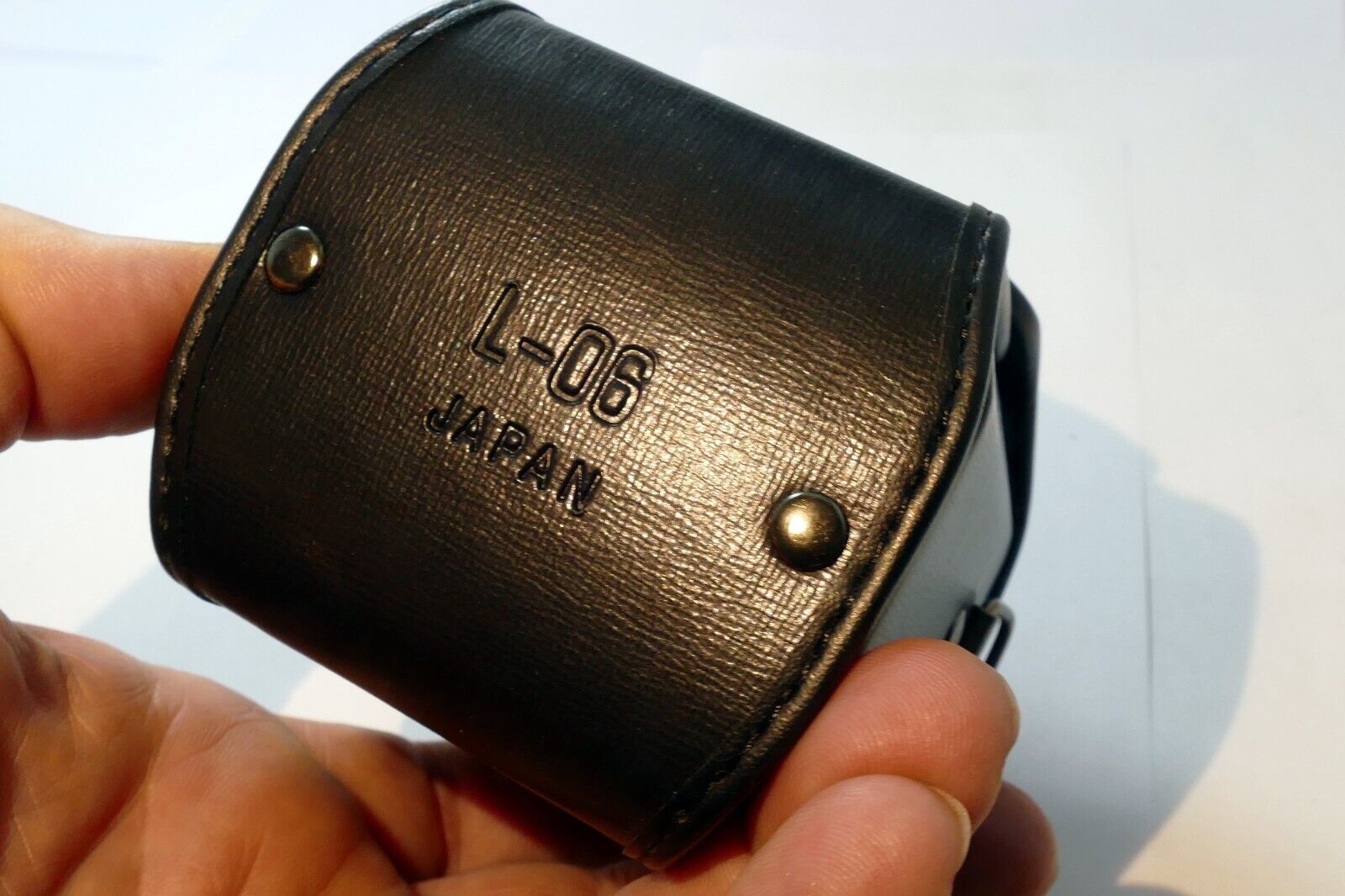 Tamron L-06 Lens hard Case for Adaptall 2 24mm f2.5 28mm