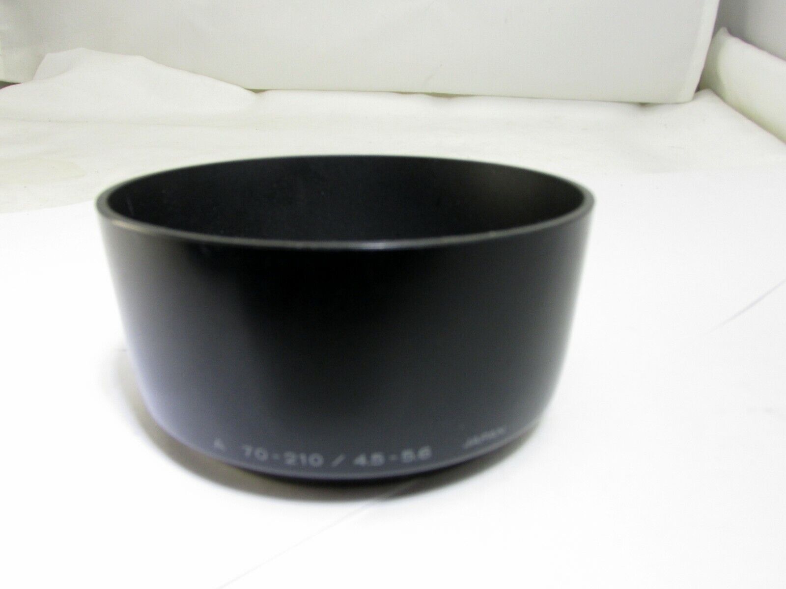 Minolta A 70-210mm f4.5-5.6 Auto Focus Maxxum SOny Plastic Lens Hood Shade
