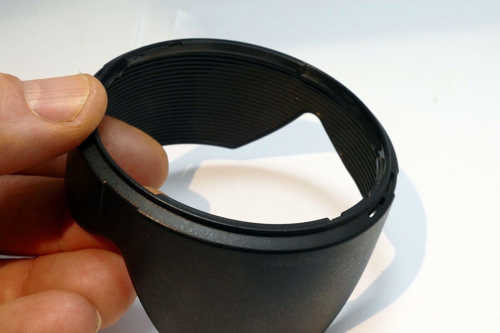 Tamron AD06 Plastic Lens Hood Shade for 18-200mm f3.5-5.6 Di II LD Genuine OEM