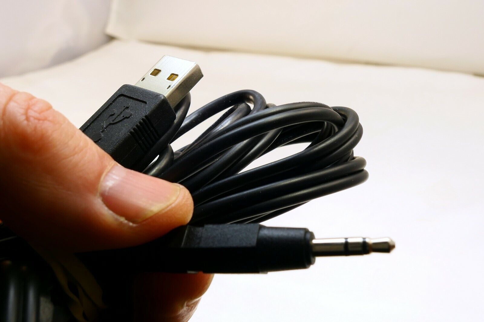 Nikon Audio RCA cable to 3.5mm for camera and USB cable