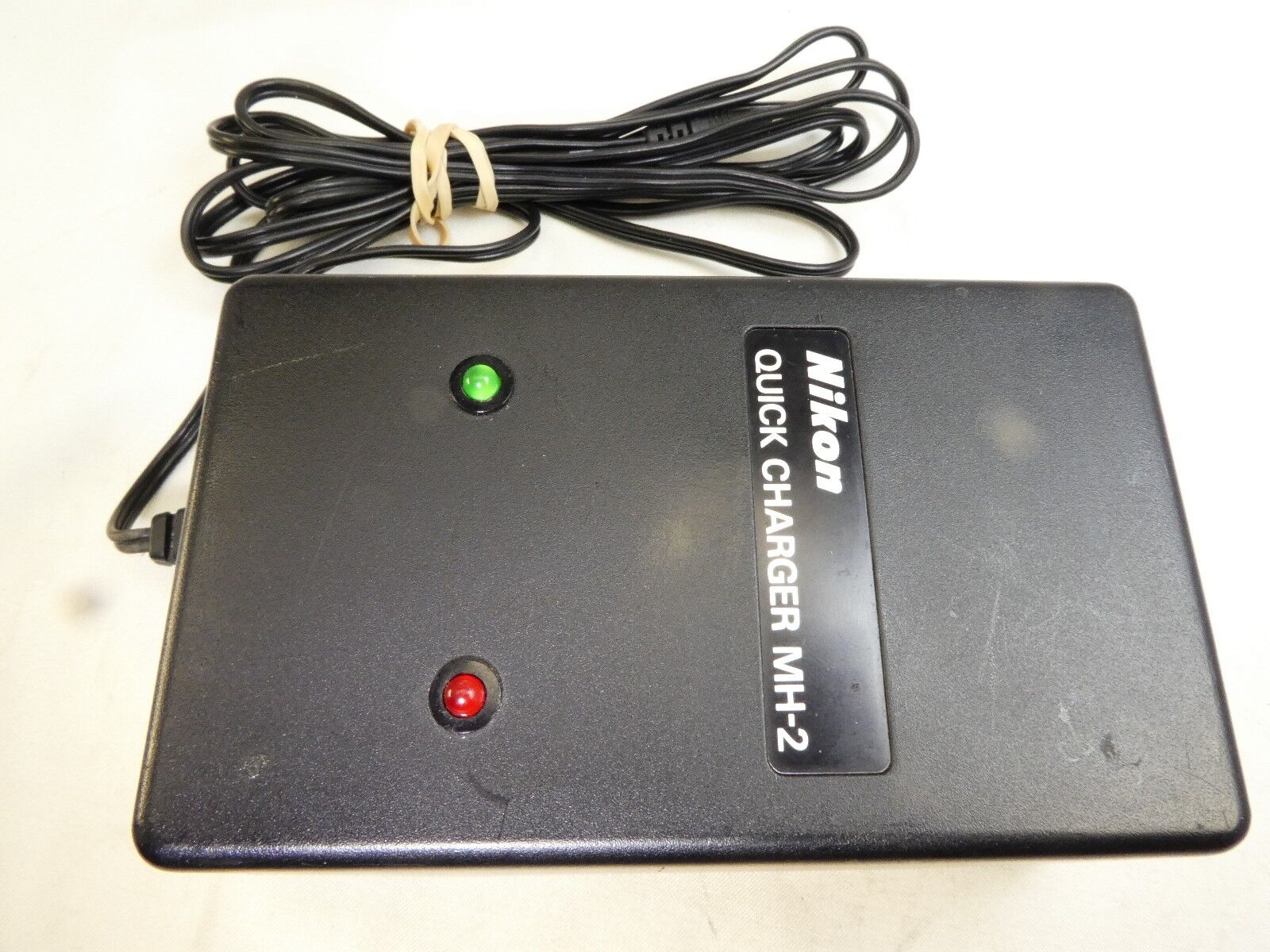 Nikon MH-2 Quick Charger Ac100V – DC20V 91-23504 MH-2 (missing AC cable)