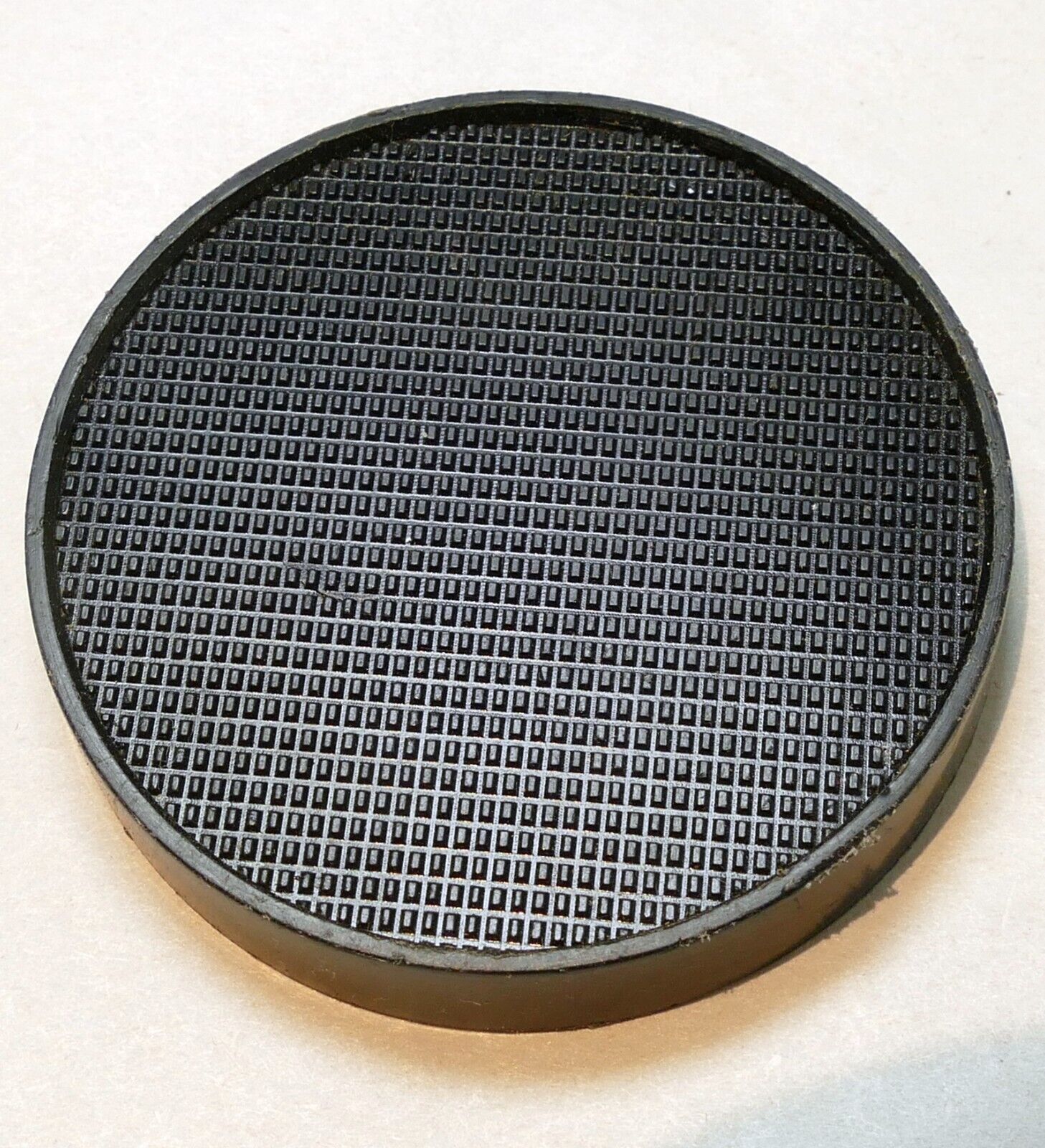 plstic 52mm lens front cap slip on type checkered