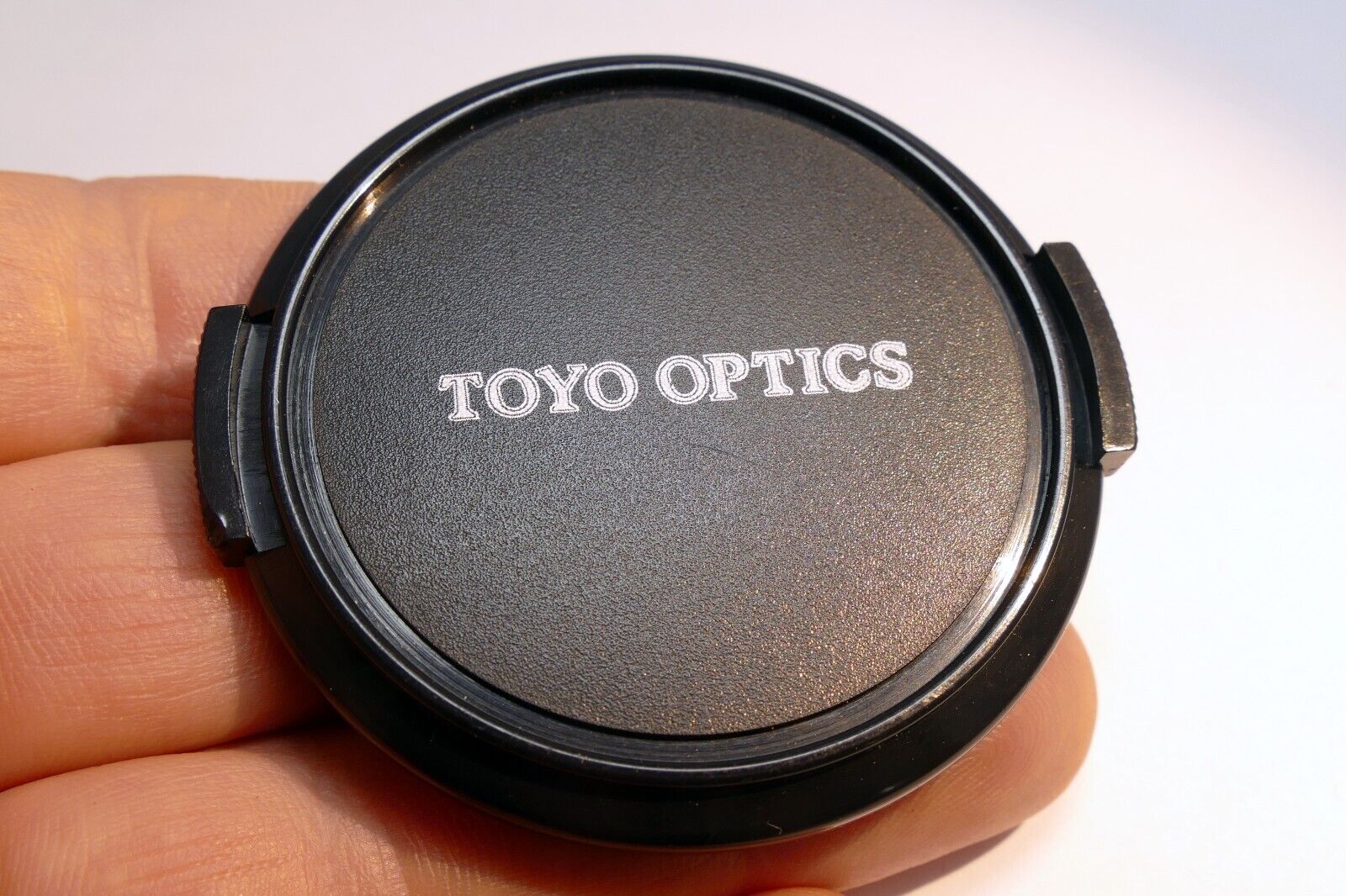Toyo Optics 52mm snap on type Lens Front Cap  for 80-200mm