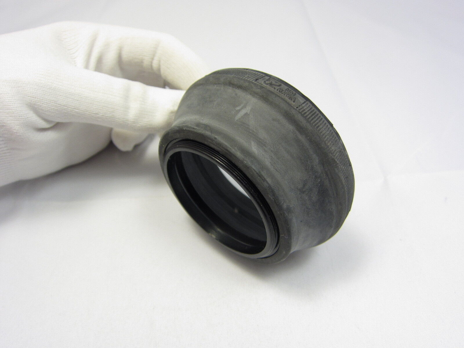 Generic Vintage  52mm Collapsible Rubber Lens Hood Screw in Type Korea 9302057