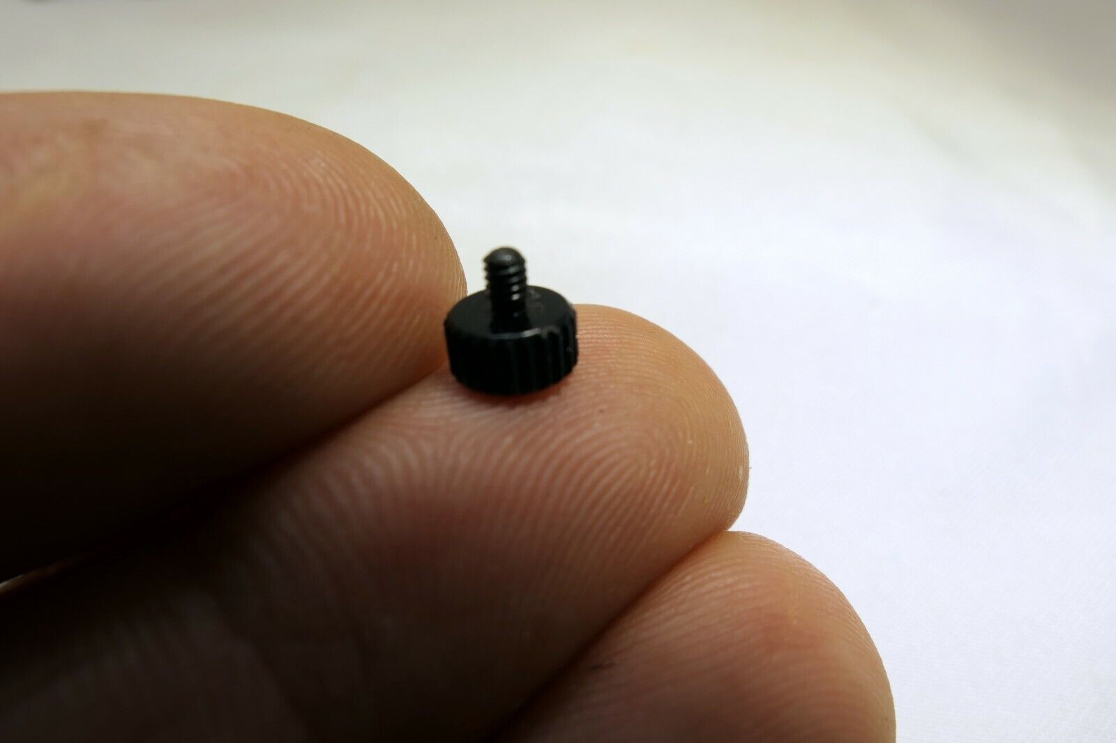 2mm Cosmicar TV 8.5mm 12.5mm f1.3 C-mount LENS Focus ring lock stop screw