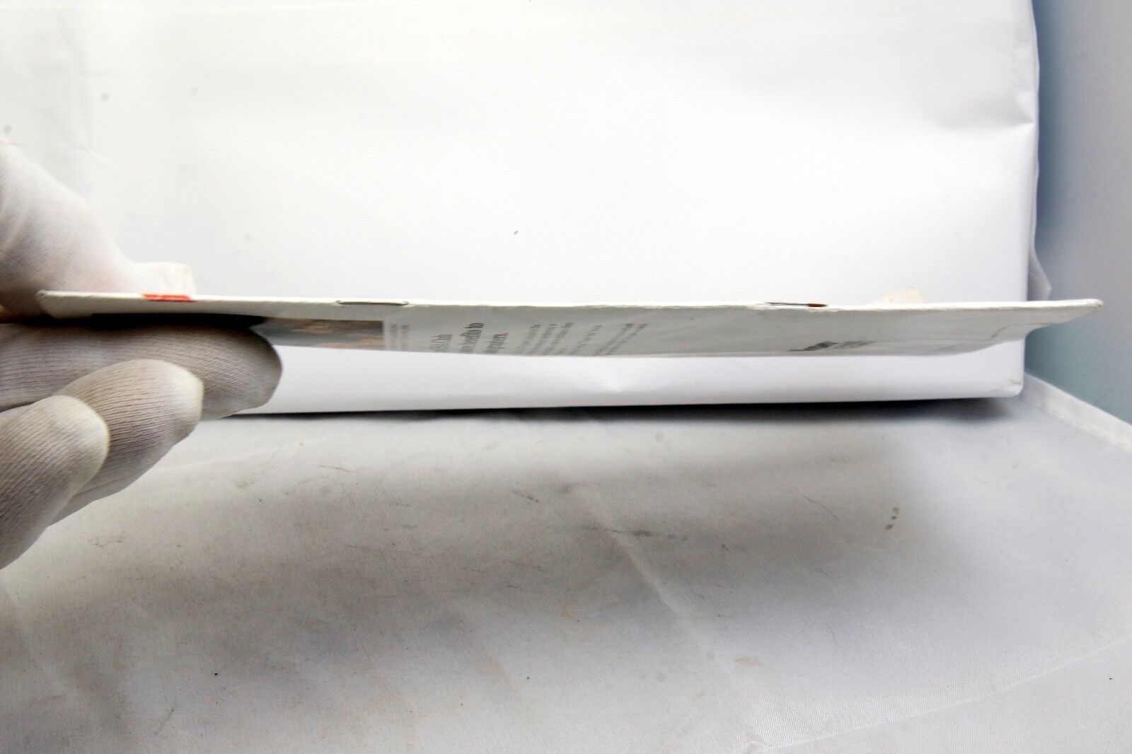 Nikon N2000 camera Short  Brochure Guide 30 pages accessory information guide