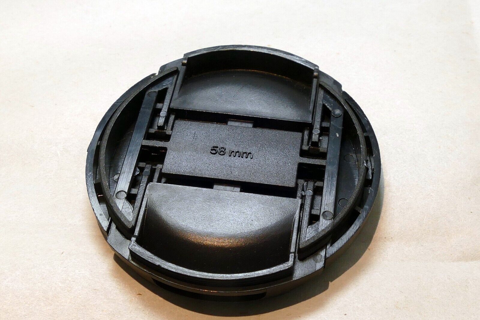 Lens Front Cap 58mm for 18-55mm (snap on type)