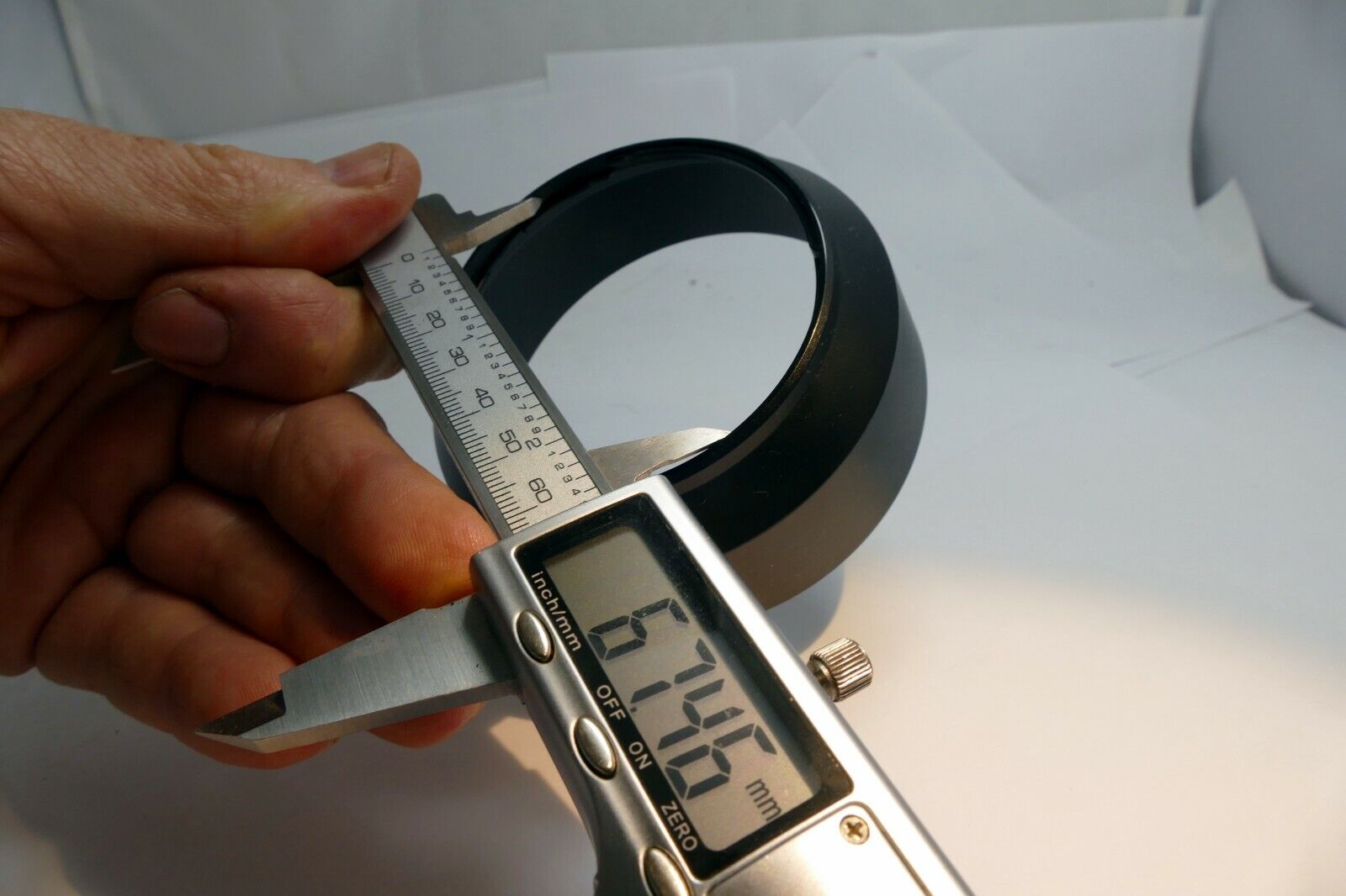 68mm ID Plastic Lens Hood shade