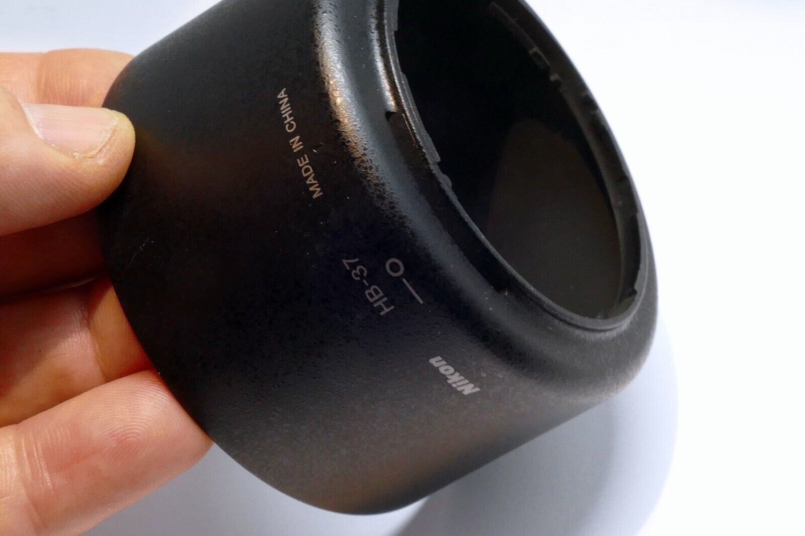 Nikon HB-47 Lens Hood Shade for Nikkor MICRO 85mm f3.5 VR 55-200mm Genuine OEM