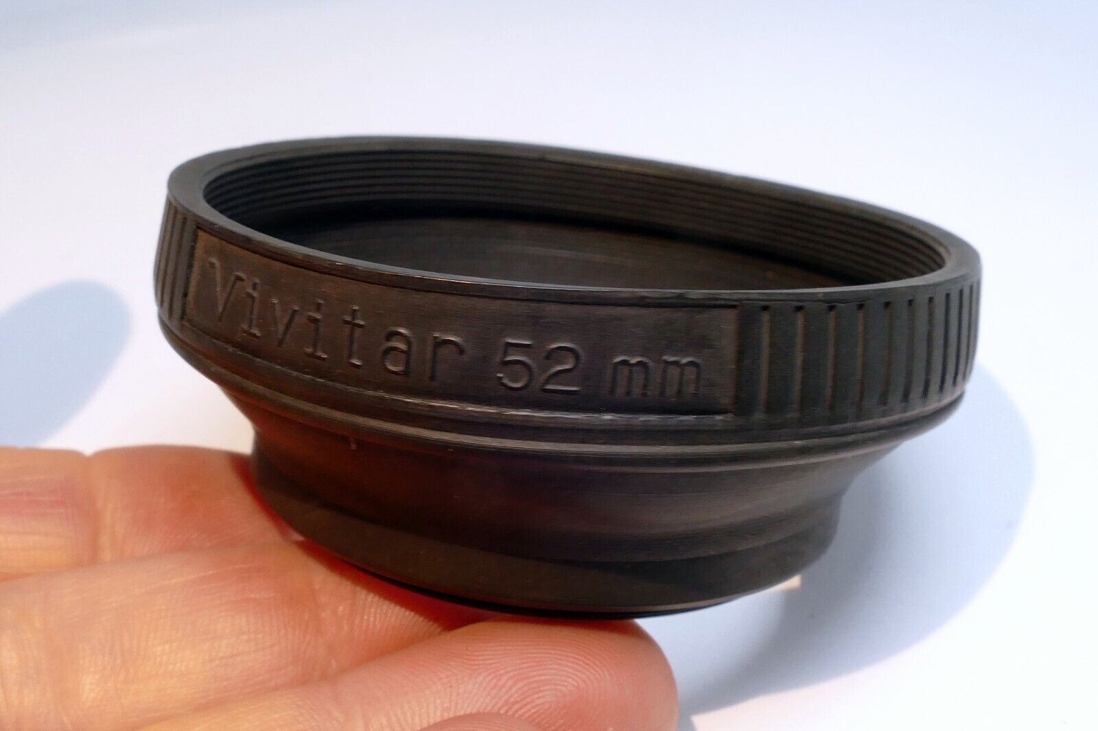 Vivitar 52mm  Rubber Lens Hood Shade double  threaded for 50mm f1.4