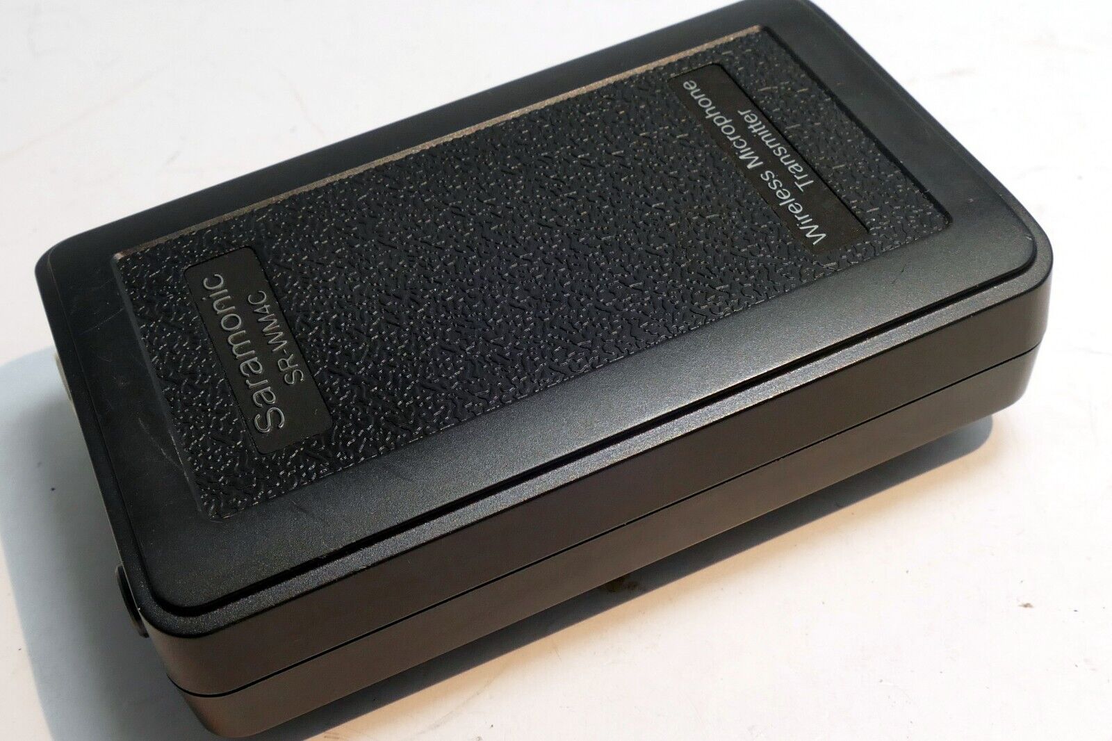 Saramonic SR-WM4C Wireless Lavalier Microphone Transmitter  - missing antenna