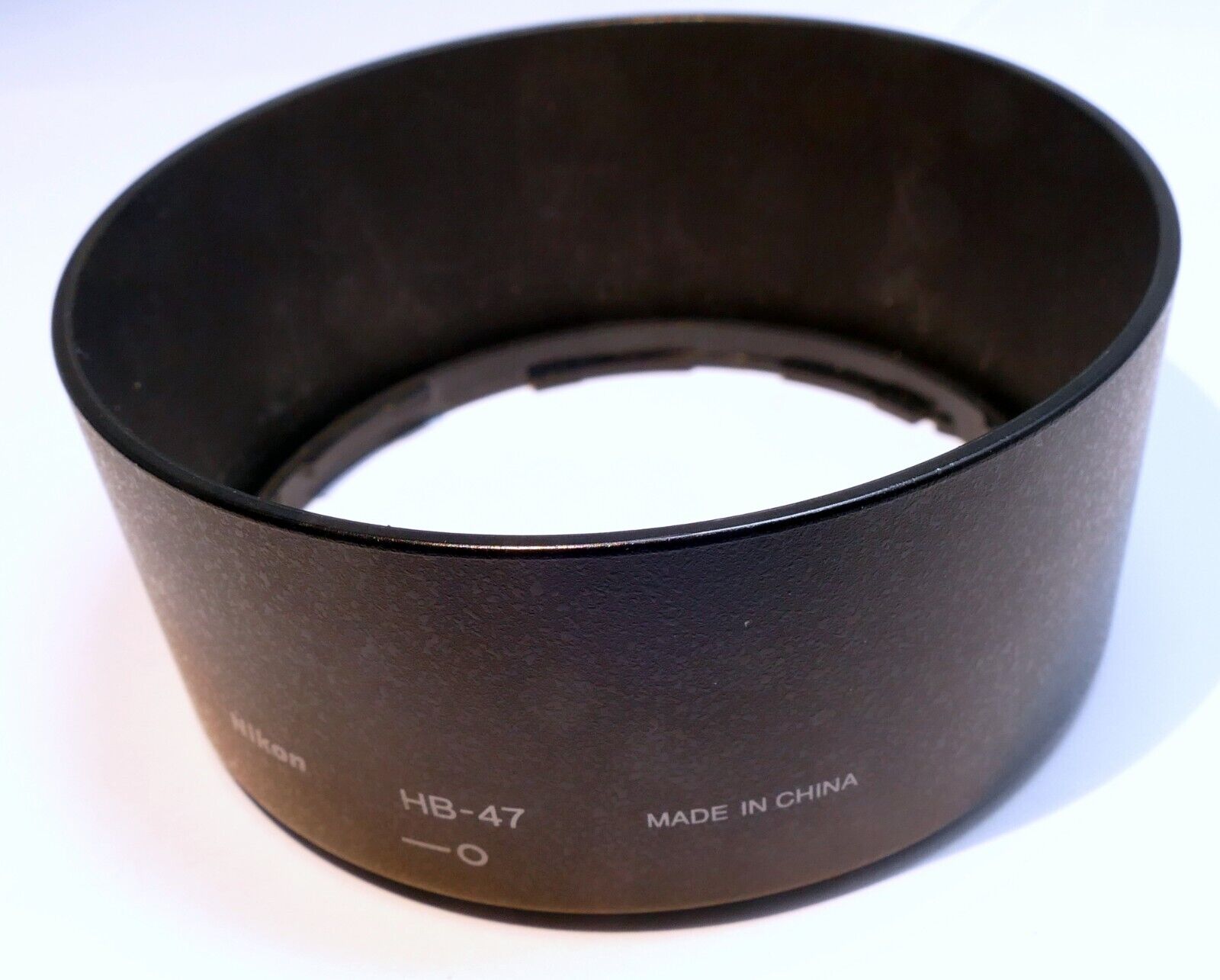 Nikon HB-47 Lens Hood For AF-S Nikkor 50mm f/1.4 AF-S 50mm f/1.8 OEM Genuine