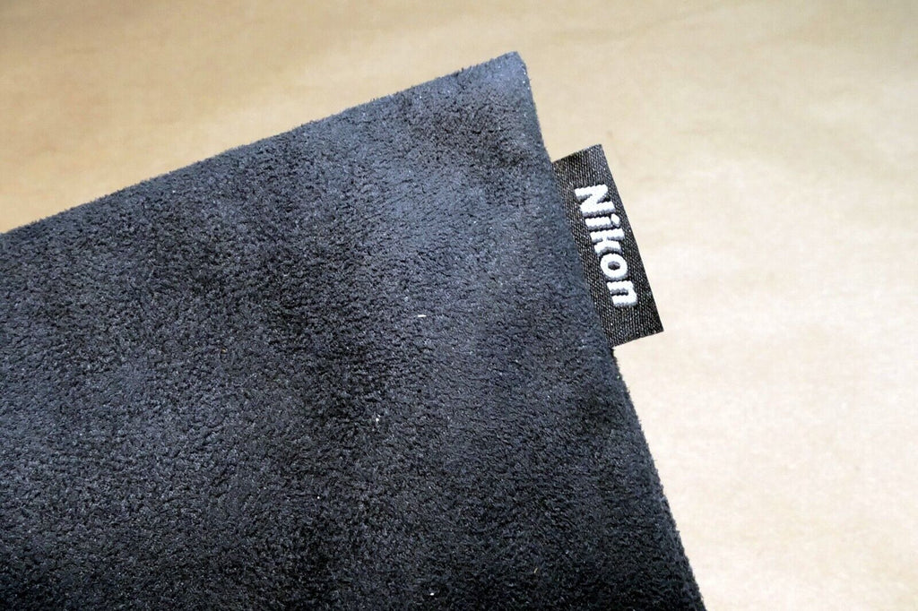 NIKON Soft Pouch Case  4X6" for 55-200mm AF-s VR lens