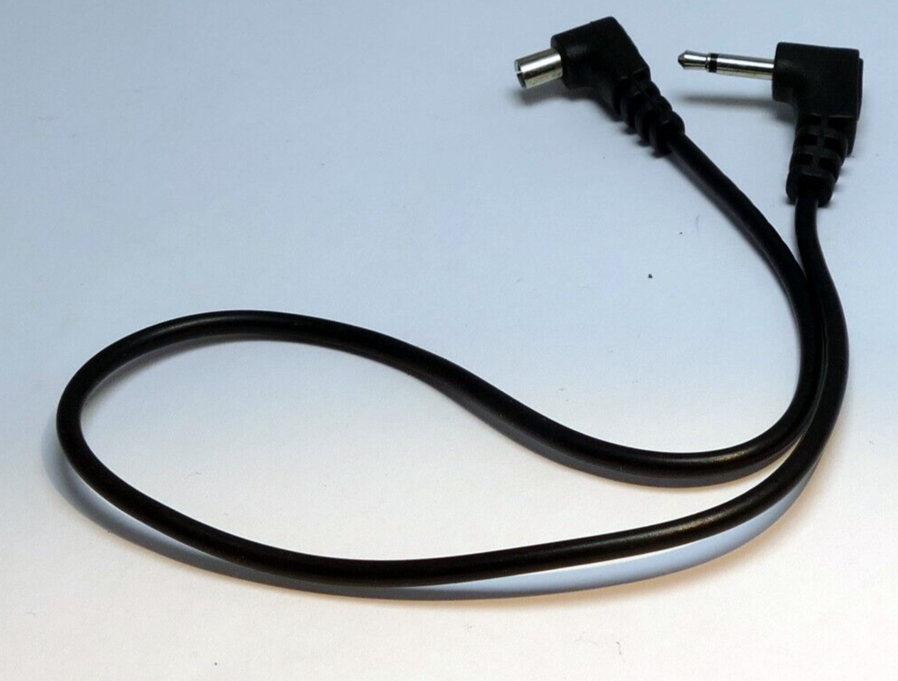 1 foot  Flash Strobe Extension Cord  PC Male to 2.5 mm  male phone camera