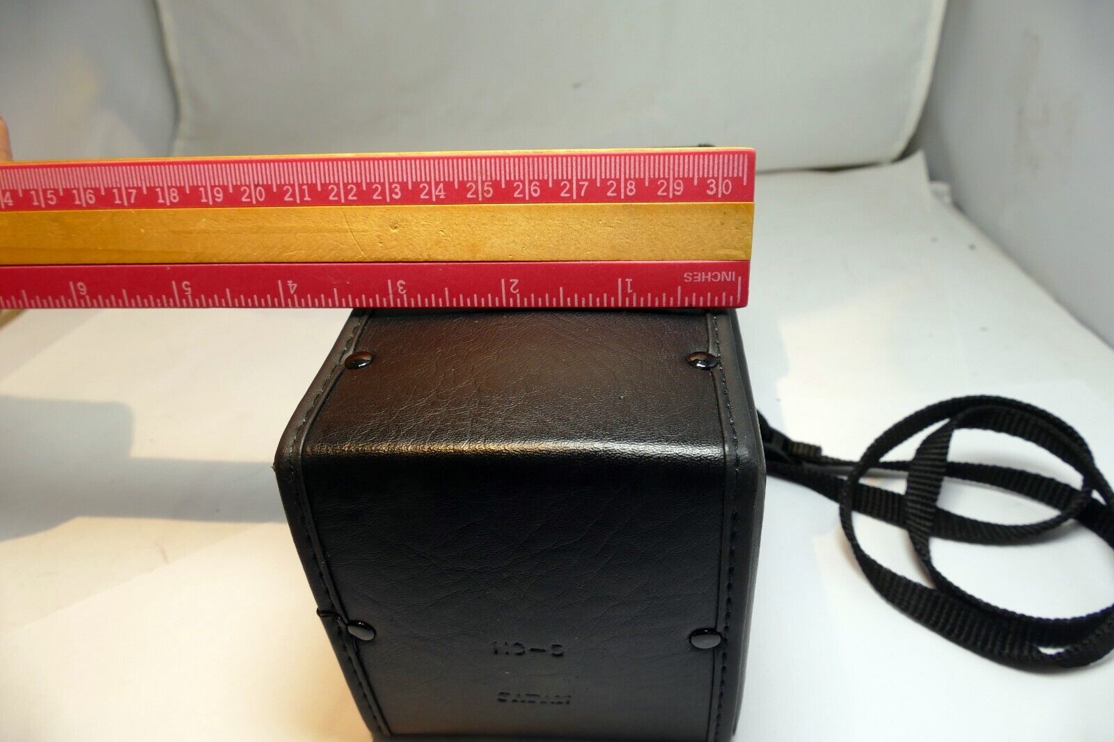 Sigma HC-5 Hard Case w Strap 3X6" for 24-105mm f4 OS 8MM F3.5 EX 85MM F1.4 EX DG