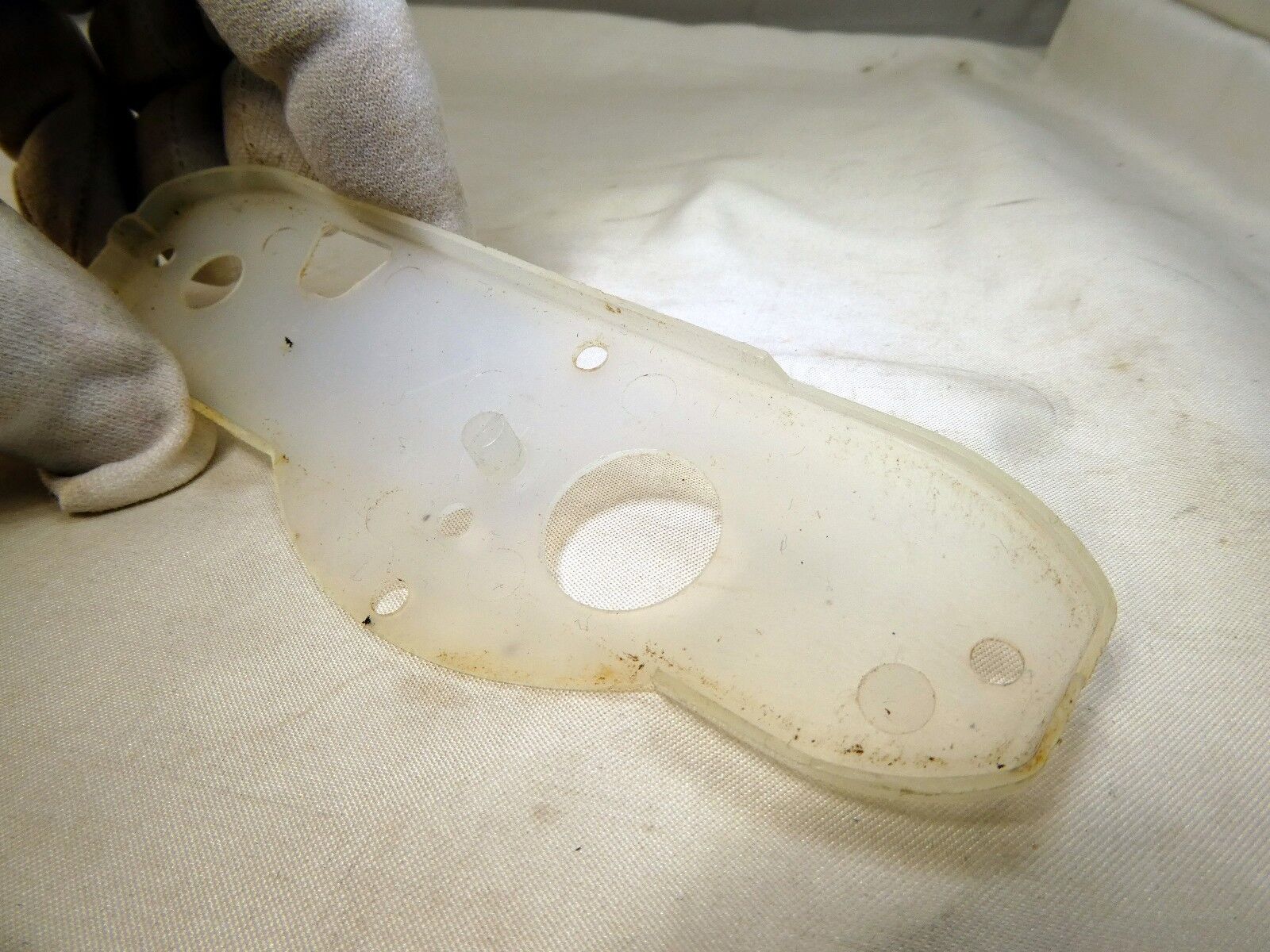 camera plastic bottom base protector cover for FG FG-20  Nikon