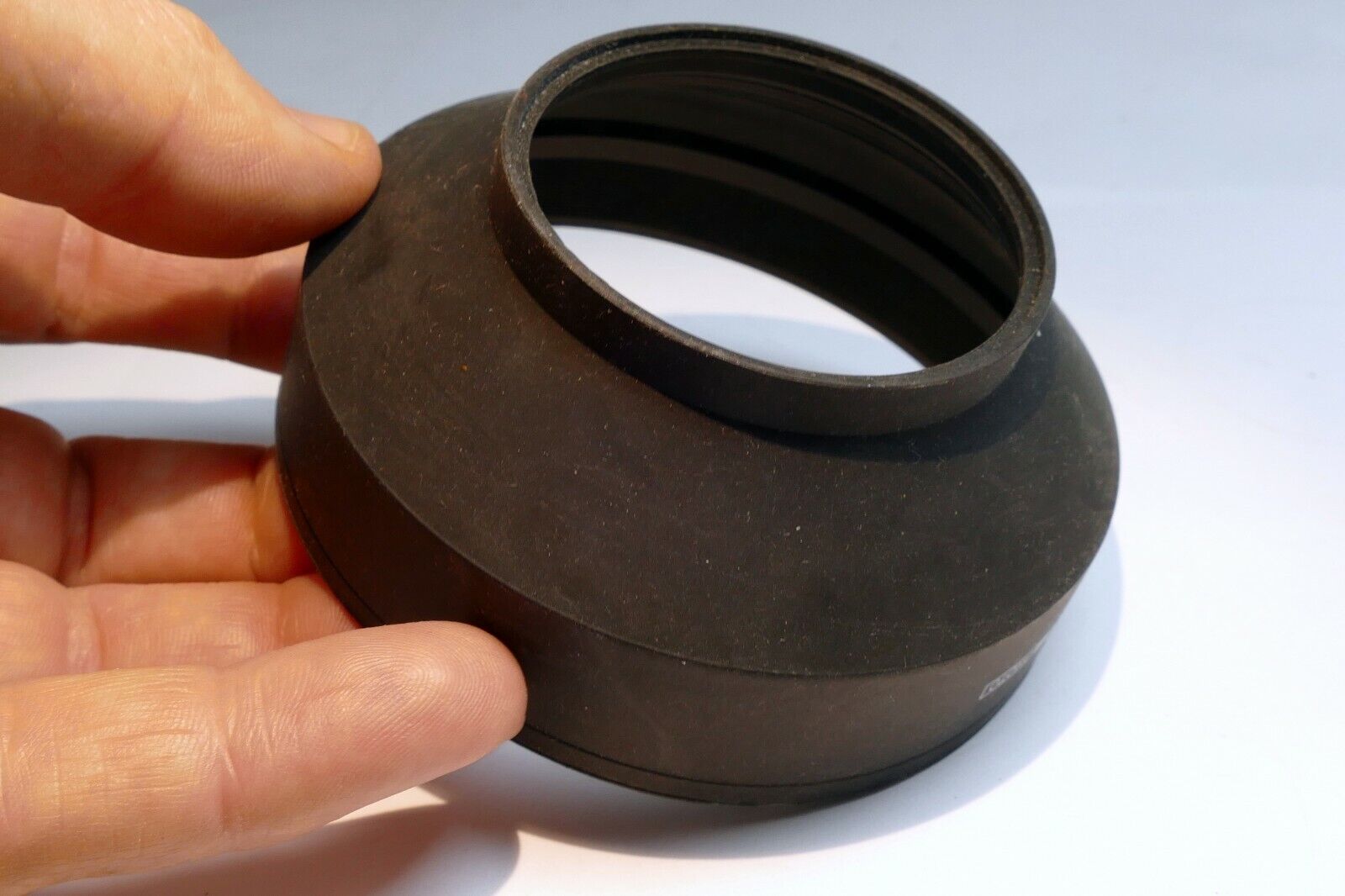 Slip on type Rubber Hood shade for  55mm rim ( parts missing metal ring)