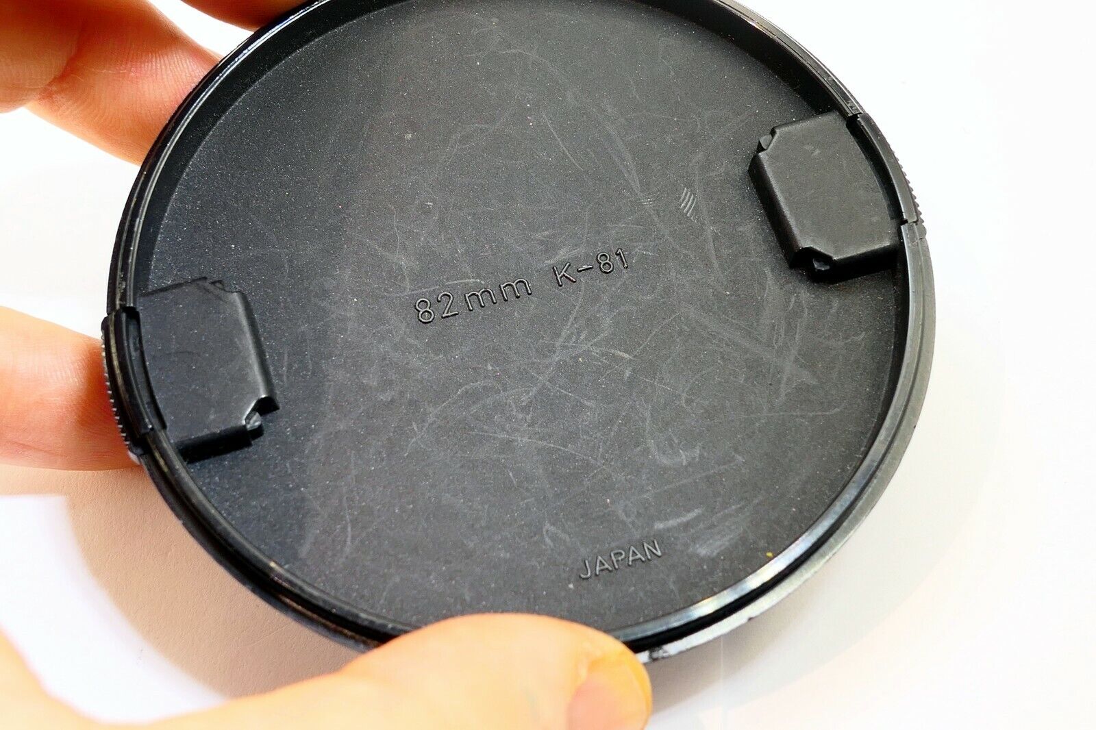 Sigma 82mm Black Plastic Front Lens Cap Snap On Genuine OEM