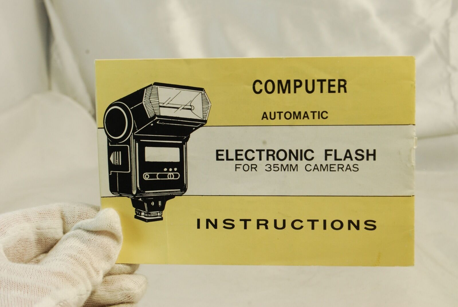 Computer Automatic Electronic Flash for 35mm Cameras Instructions Vintage6102082