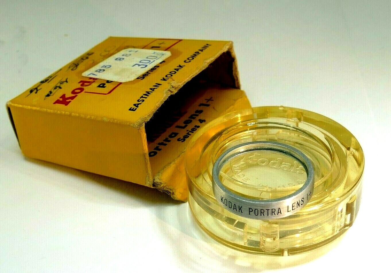 KODAK Lens Filter Series IV 4 drop in type Portra +1 close-up Potraiture