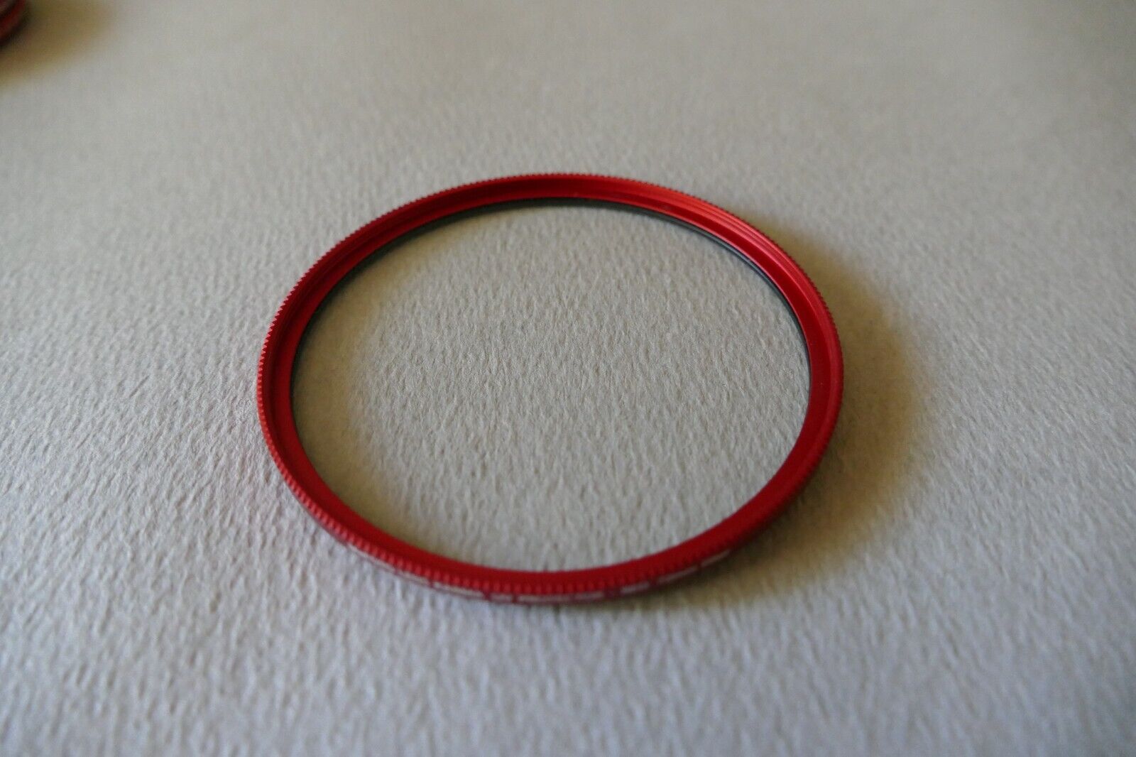 MeFOTO 72mm Lens Karma UV Protector Red Filter Red Thin profile Wide angle