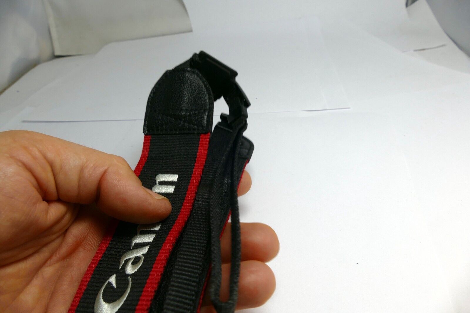 Canon EOS 7D Mark II Digital Camera Neck Shoulder Strap Black-Red - Genuine OEM