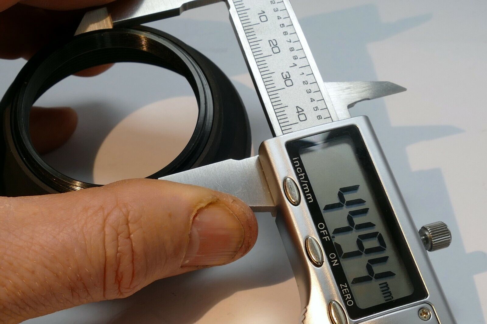 46mm screw in  Rubber Lens Hood Shade collapsible for telephoto 50mm 85mm lenses