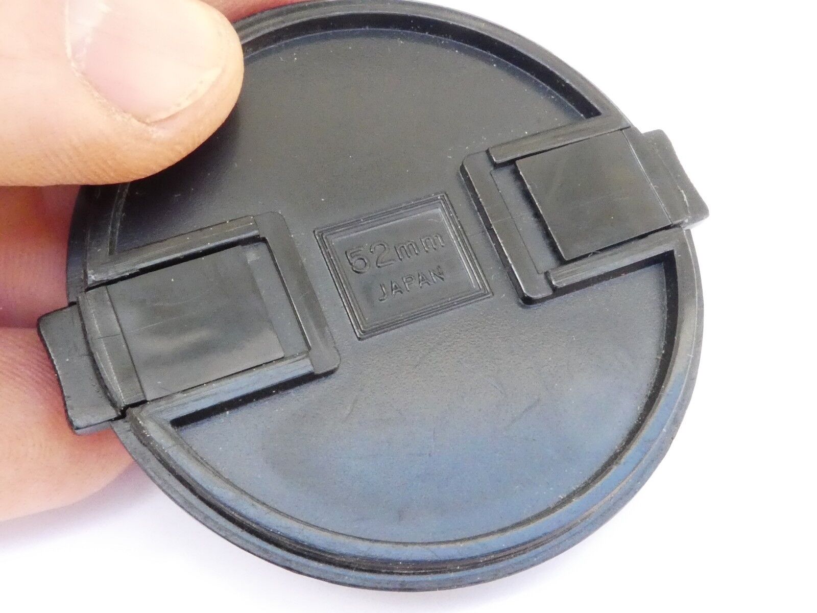 Tamron 52mm Front  Lens cap plastic snap on type Genuine Adaptall 2