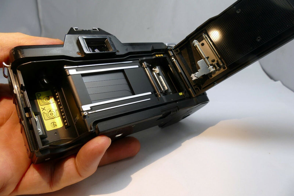 Chinon CP-7m 35mm SLR Film Camera body only  - AS IS parts