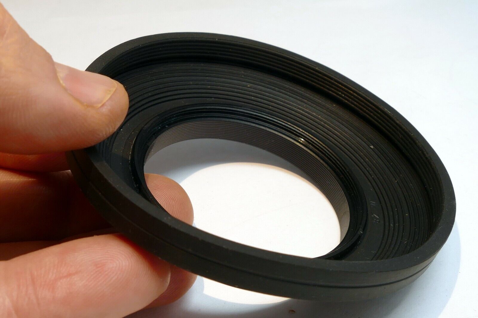 52mm Rubber Hood shade  for 28mm f2.8 f3.5 wide angle double threaded