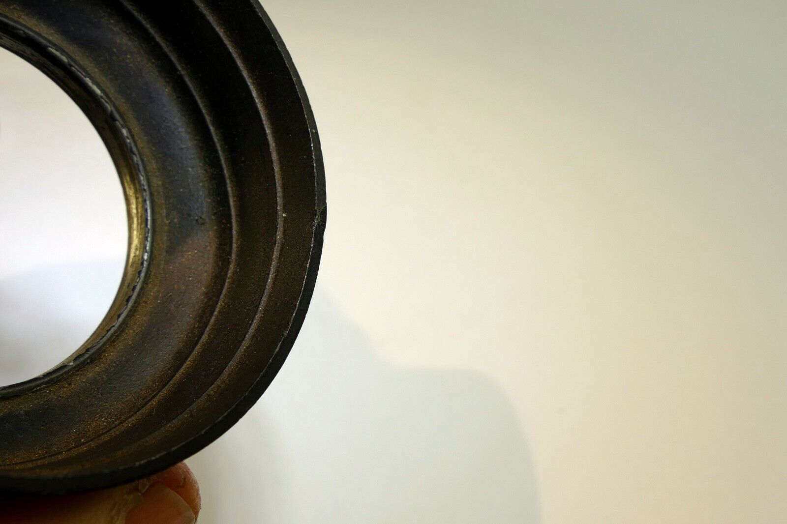 41mm Metal Lens Hood screw in type shade (damaged AS IS)