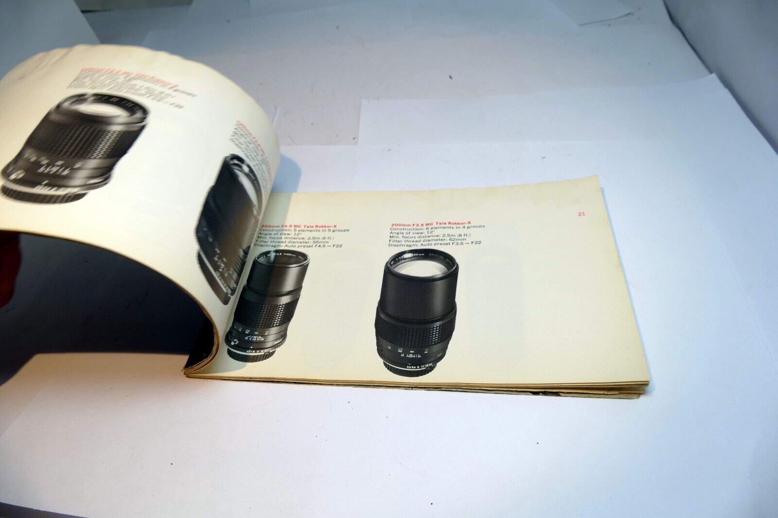 Guide To Minolta SLR Camera System SRT  Celtic Rokkor Lens Brochure Add SRT 101