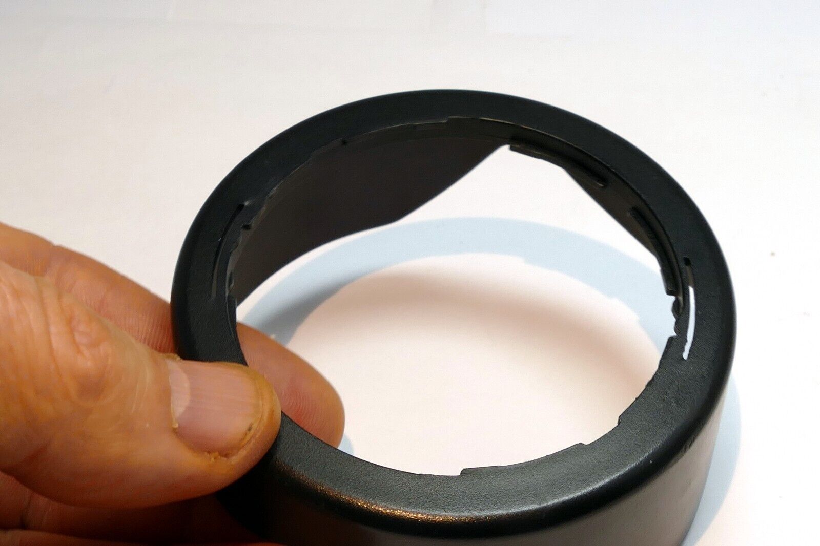 Bower 58mm Lens hood Shade Tulip Rev Pro