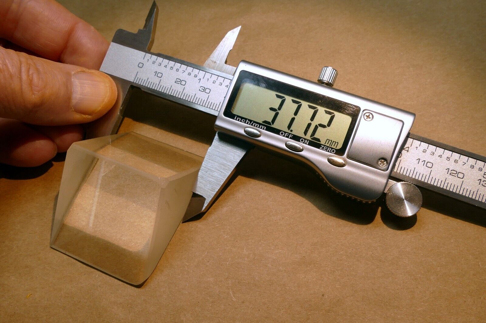 30mm Optical glass right angle prism 90 degree total reflection measurement