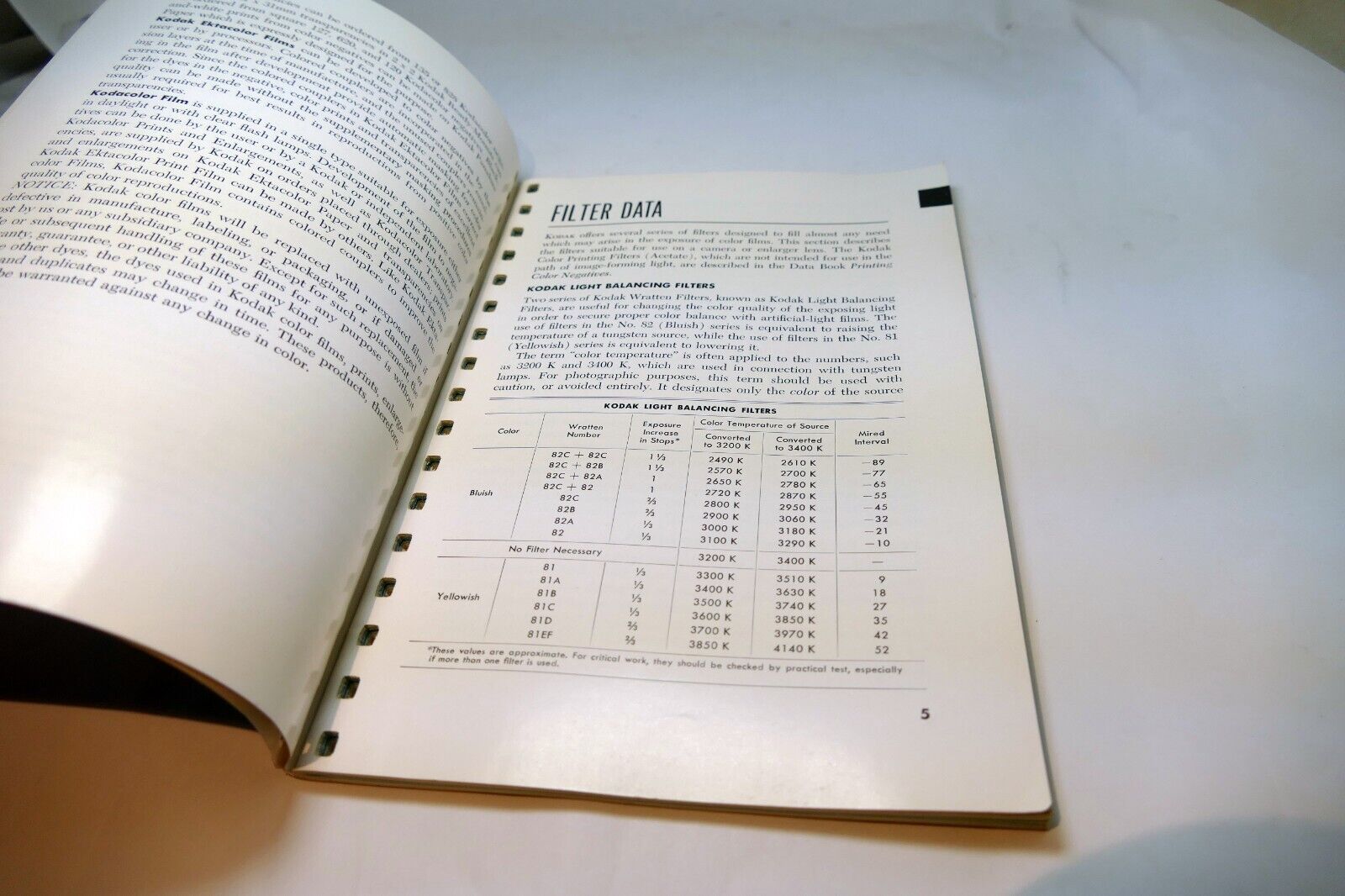 Kodak Color Films Brochure - Data Book third edition 1959 Photo guide