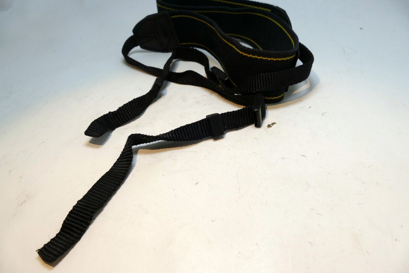 Nikon D200 AN-DC200 Shoulder neck Strap for D200 camera - Genuine OEM