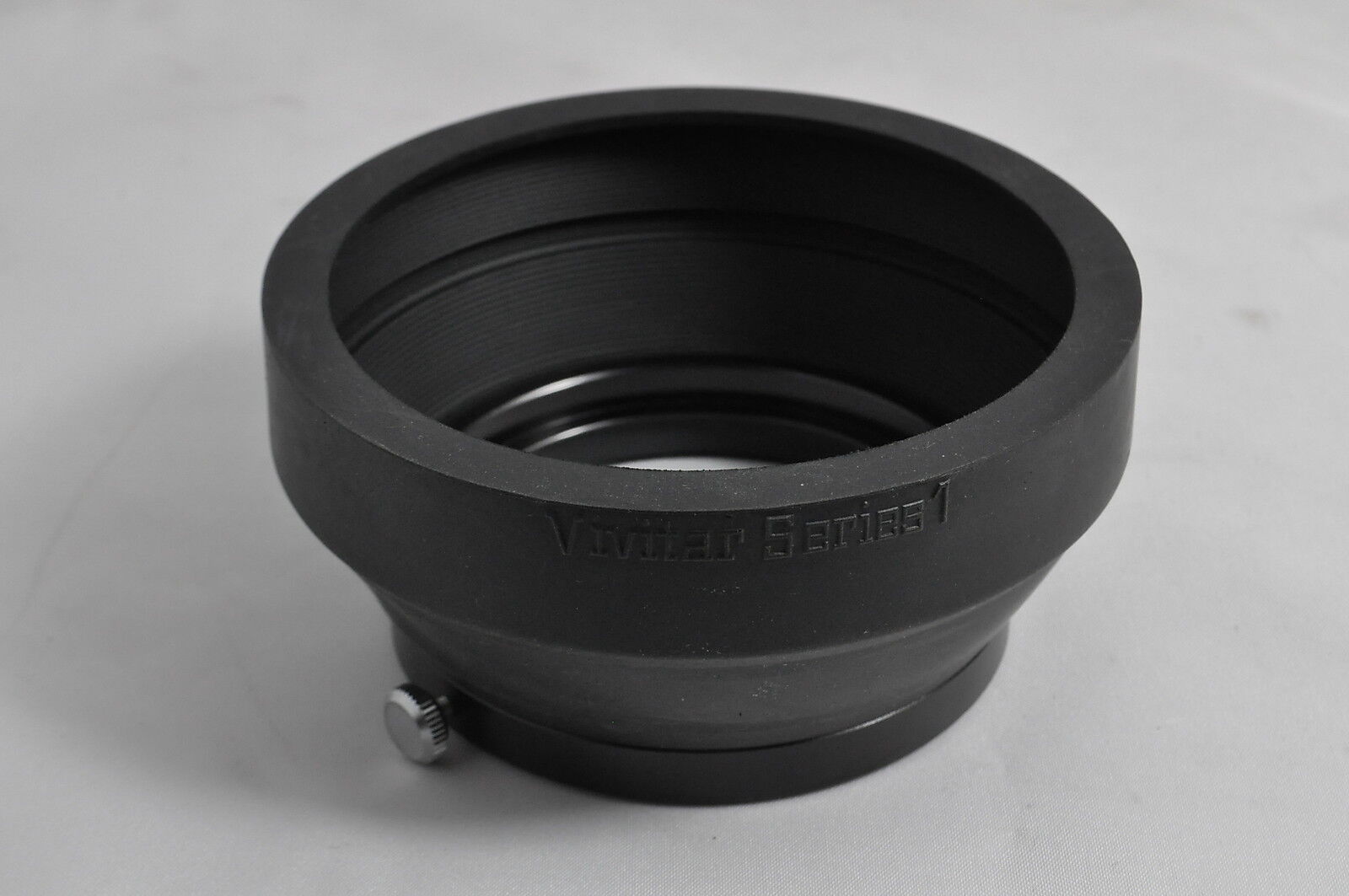 Vivitar Series 1 31-9740 Collapsible Rubber Lens Hood Made in Japan O122027