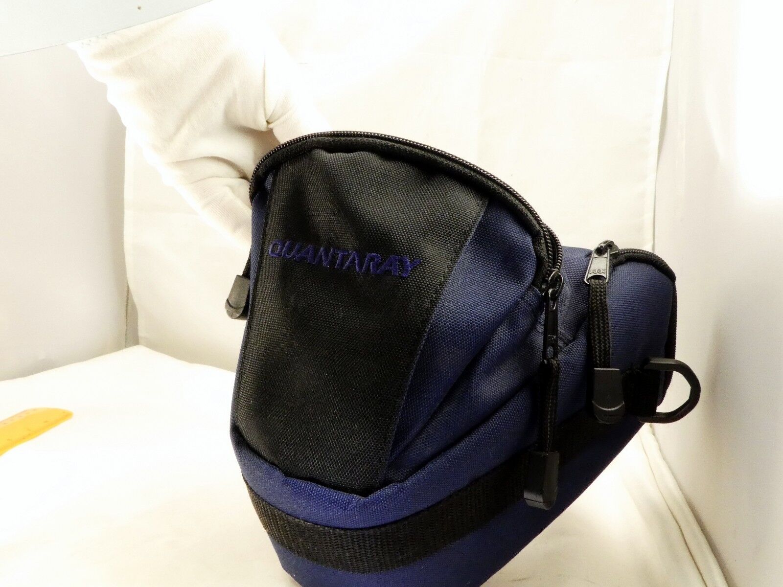 Quantaray camera Case - 6X7" Top Load Blue for Canon or Nikon D3200 T6i T7i 80D