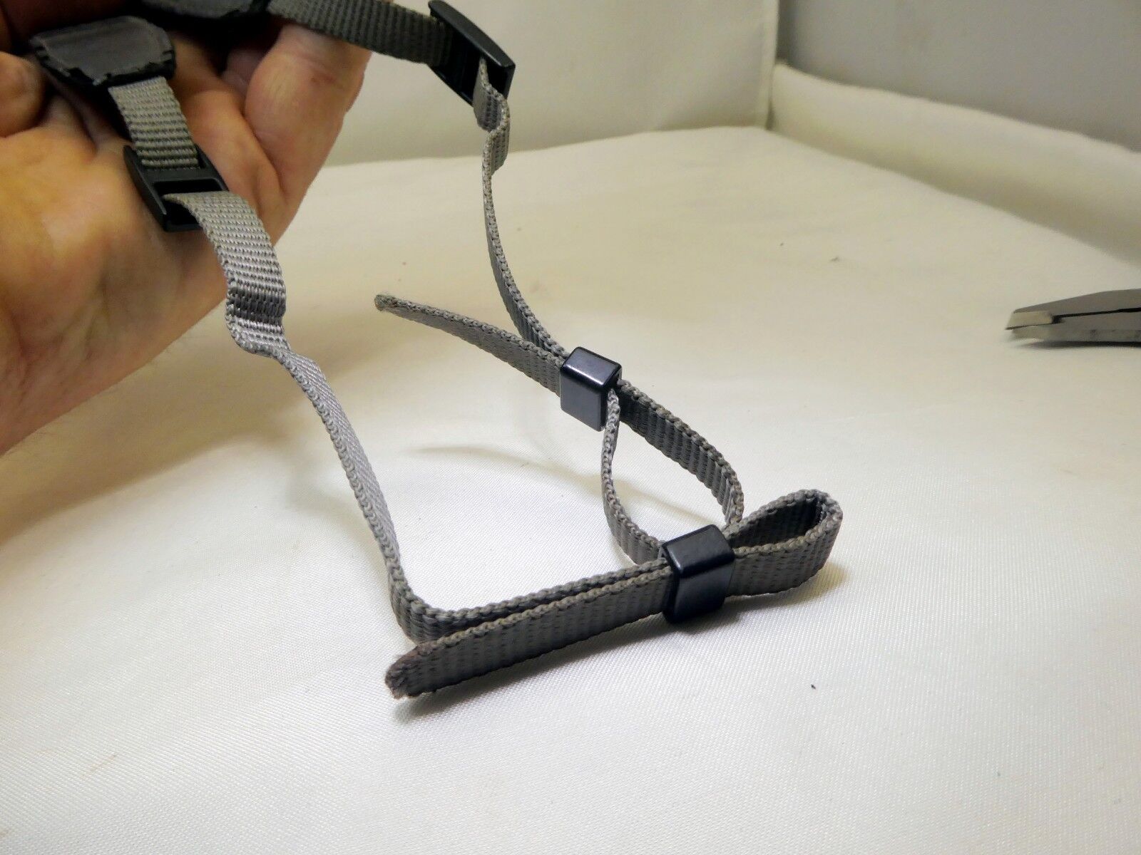 Canon Powershot Gray 2cm wide Camera Neck Shoulder Strap Genuine Original