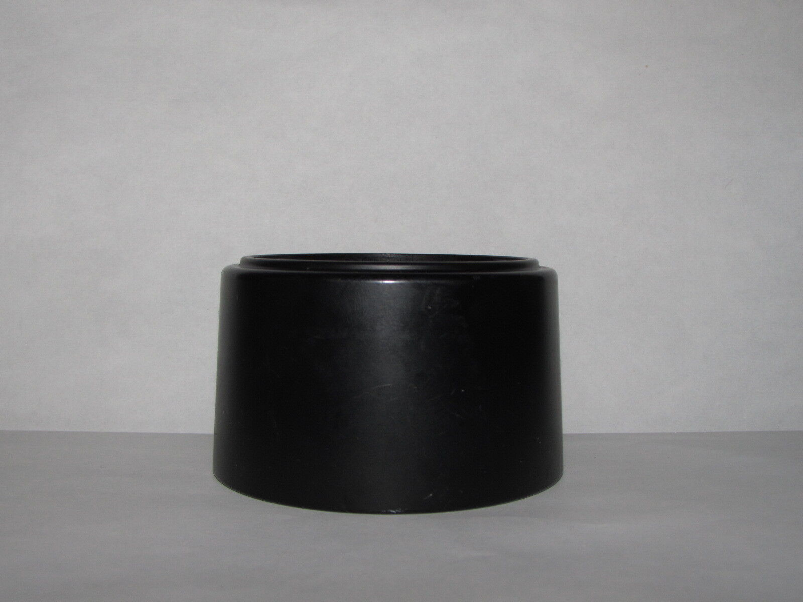Unknown brand Lens Hood 61.9mm ID twist on type