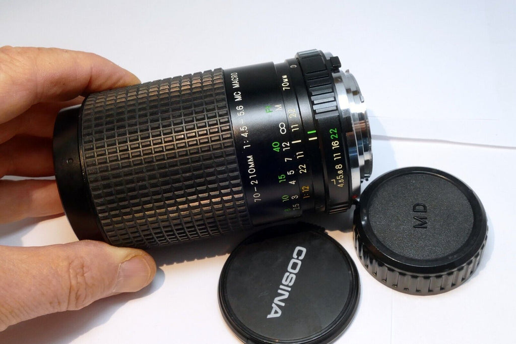 Cosina 70-210mm f4.5-5.6 MD Lens Telephoto w Haze inside - AS IS Parts or Repair