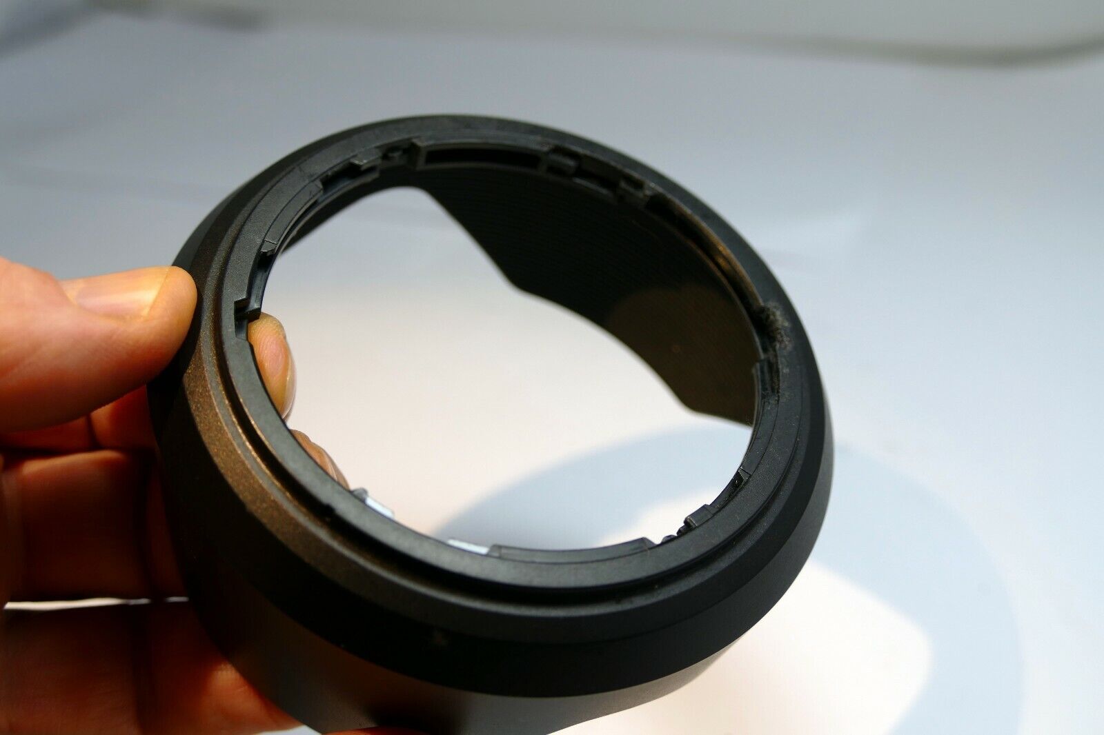 Floral bayonet lens Hood Shade (unbdranded) 67mm ID