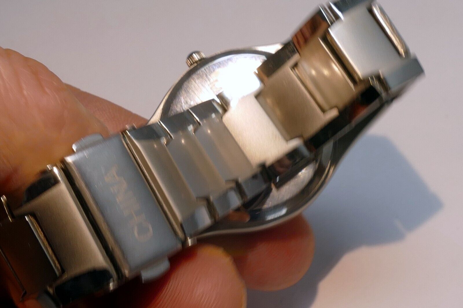 Mens Silver Tone Quartz Flex Band Arabic Numerals Watch - Needs Battery