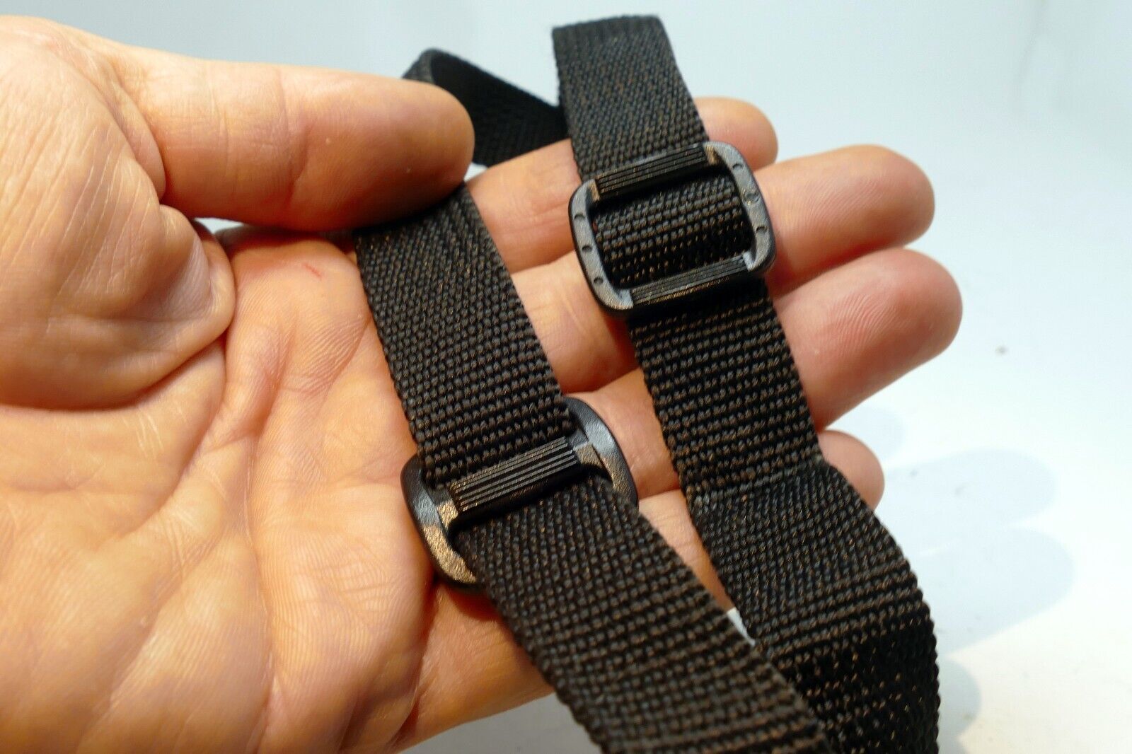 2cm wide Shoulder Strap for Camera CASE with rubber pad
