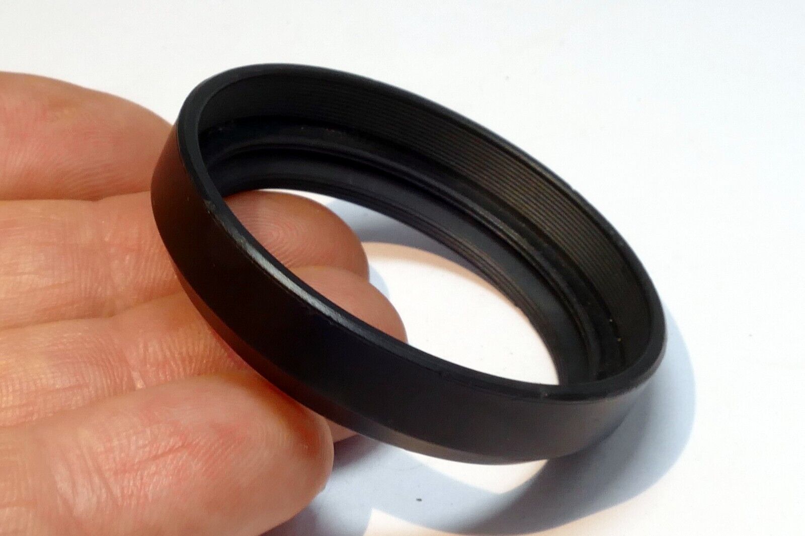 43mm Lens  Hood Shade threaded  Plastic for LX100 or 22mm 2.0 STM lens