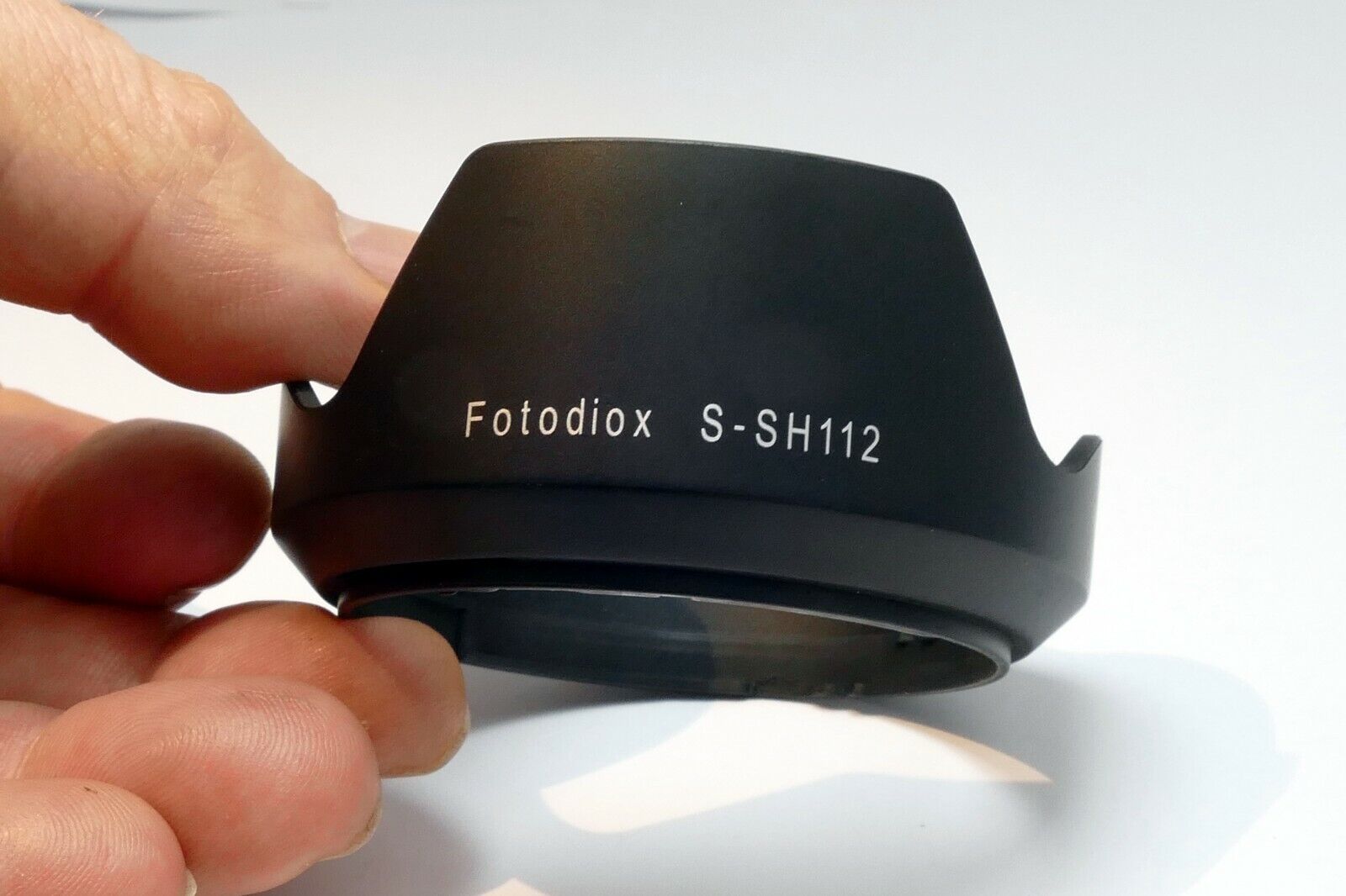 Replacement Lens Hood Shade for Sony E 16mm 18-55mm oss f3.5-5.6 16mm f2.8