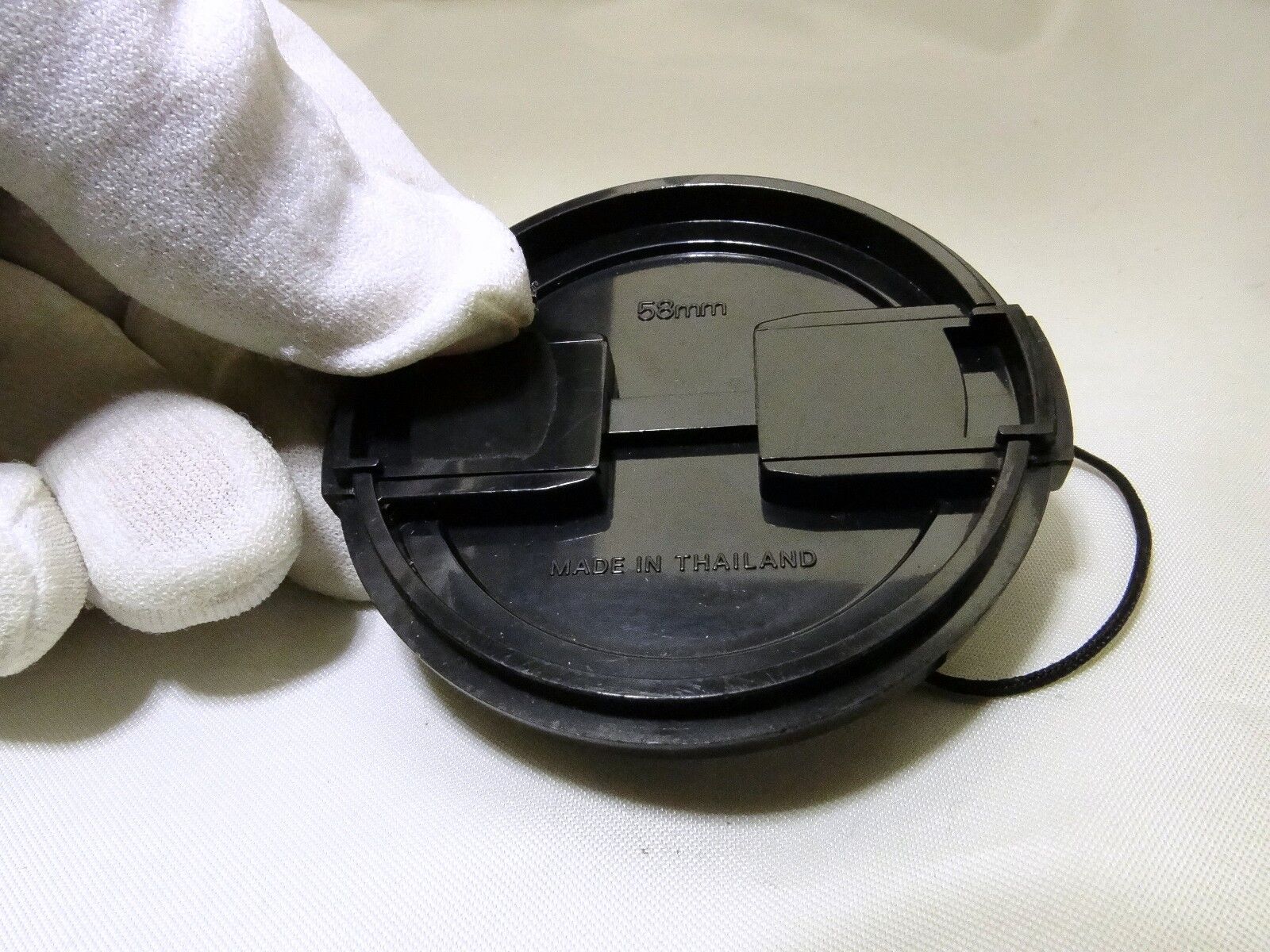 Nikon 58mm Front Lens Cap snap on Genuine