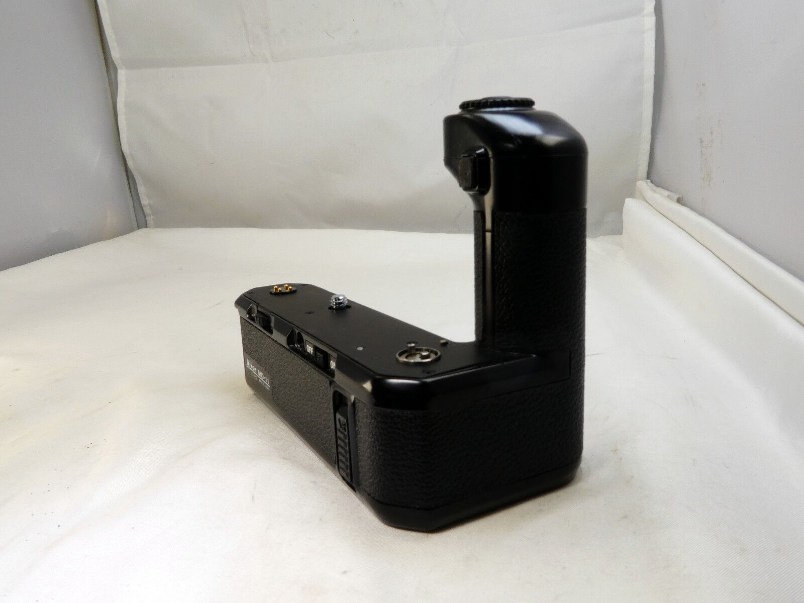 Nikon MD-11 Motor Drive  Battery Pack for FE FM - Not Working Parts Repair AS IS